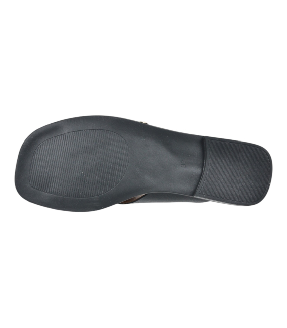 Elegantné čierne šľapky s prackou 101-2600