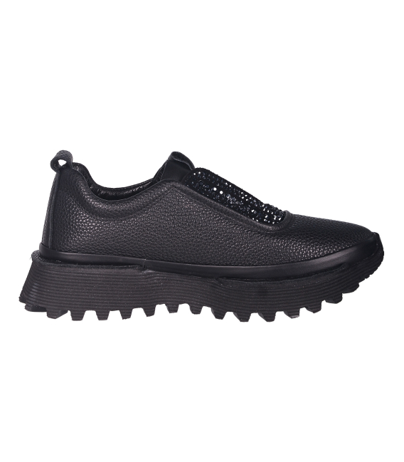 Čierne slip on tenisky s kamienkami G523 170