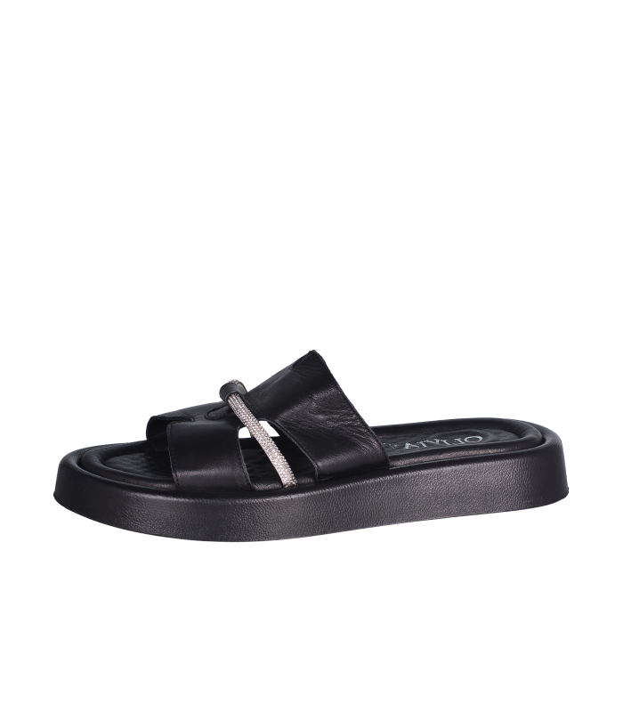 Női fekete papucs strasszokkal 010-621