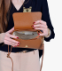 Dámska škoricová kožená crossbody kabelka Ivana