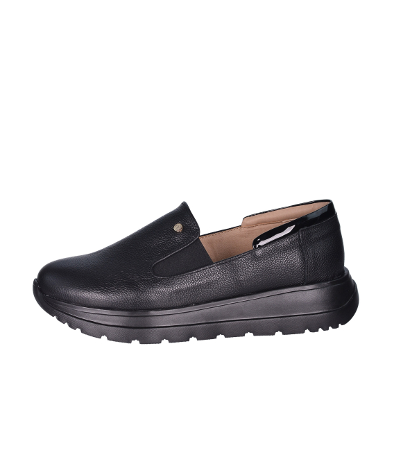Čierne kožené slip on mokasíny DTE054