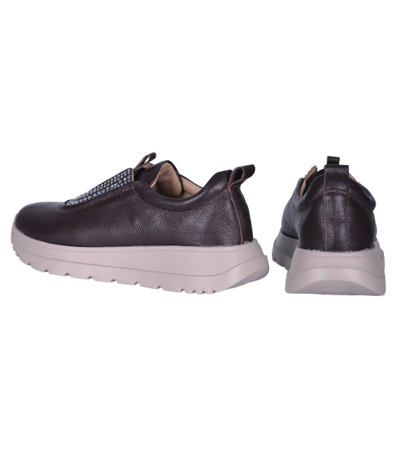 Hnedé slip on tenisky s kamienkami na podošve unica 2534