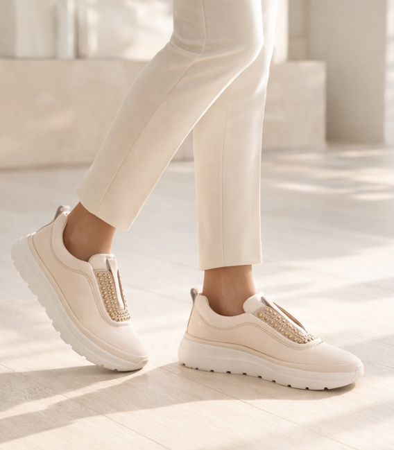 Béžové slip on tenisky s kamienkami na podošve unica 1012796