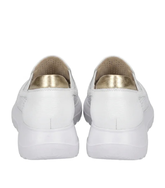 Zvýhodnený set biele perforované slip on mokasíny DTE054+kabelka Sofia