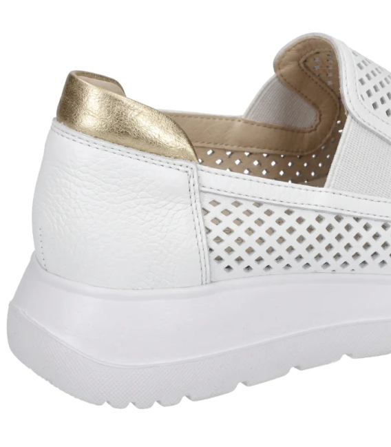 Zvýhodnený set biele perforované slip on mokasíny DTE054+kabelka Sofia