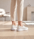 Biele perforované slip on mokasíny DTE054