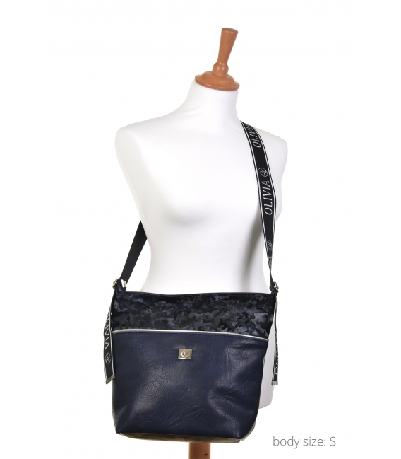 Modrá väčšia crossbody kabelka s maskáčovým vzorom KALISTO
