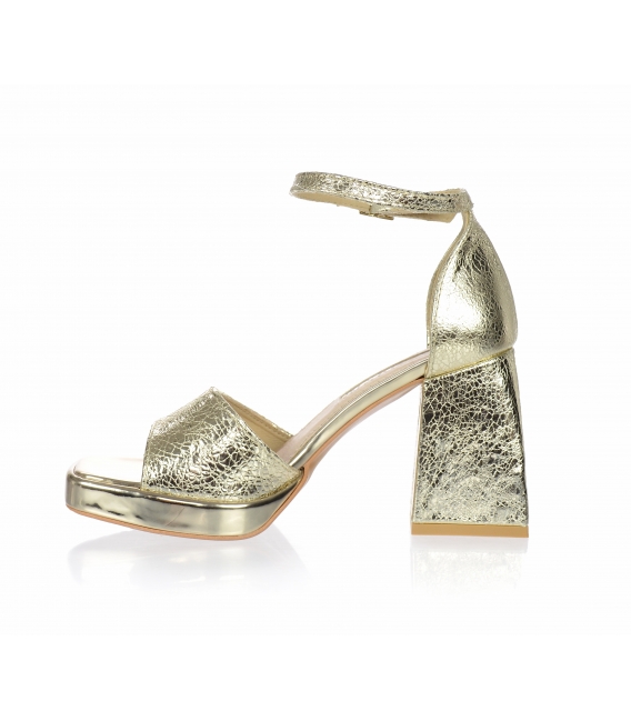 Zlaté jednoduché kožené sandále na širokom podpätku DSA2302