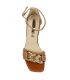 Hnedé kožené sandále na hranatom podpätku so zlatou ozdobou DSA2301