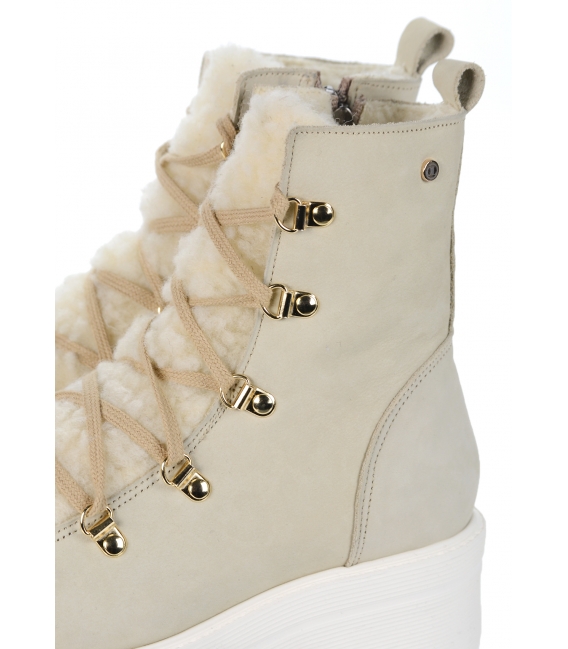 Bežové členkové čižmy z brúsenej kože a kožušinou K1656 beige nubuk