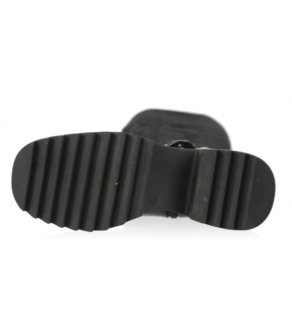 Čierne vysoké kožené elastické čižmy s ozdobou DCI2346