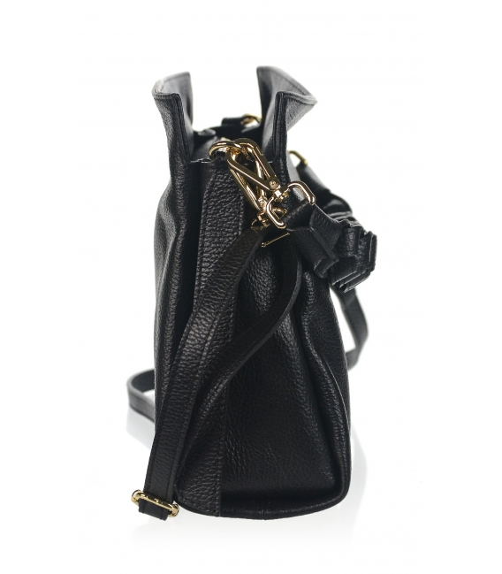 Čierna kožená kabelka s prepletanou rúčkou Wanda