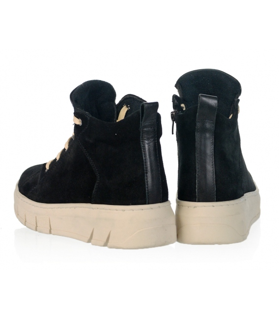 Čierne zateplené tenisky 232380 black
