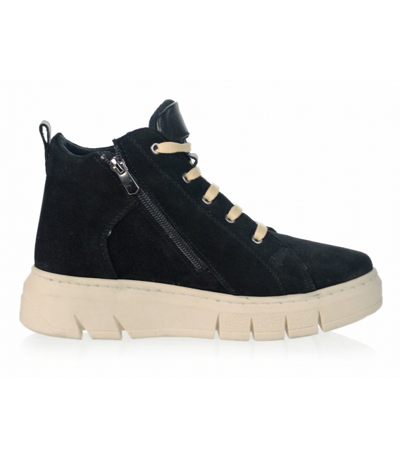 Čierne zateplené tenisky 232380 black