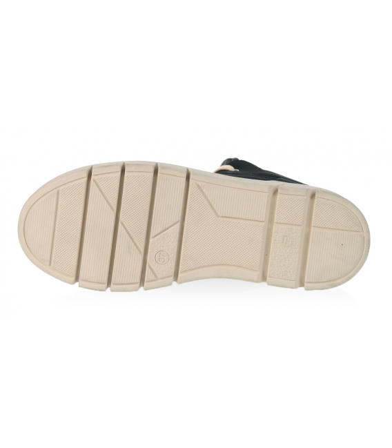 Čierne zateplené tenisky 232380 black